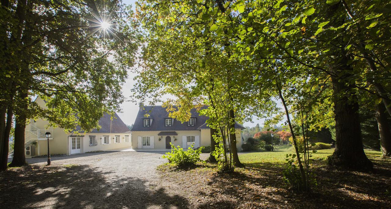 Domaine Du Bois Des Anges Bed & Breakfast Germigny-l'Eveque Екстериор снимка