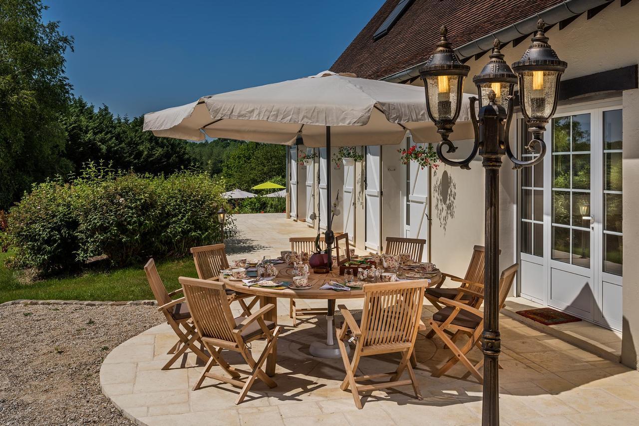 Domaine Du Bois Des Anges Bed & Breakfast Germigny-l'Eveque Екстериор снимка