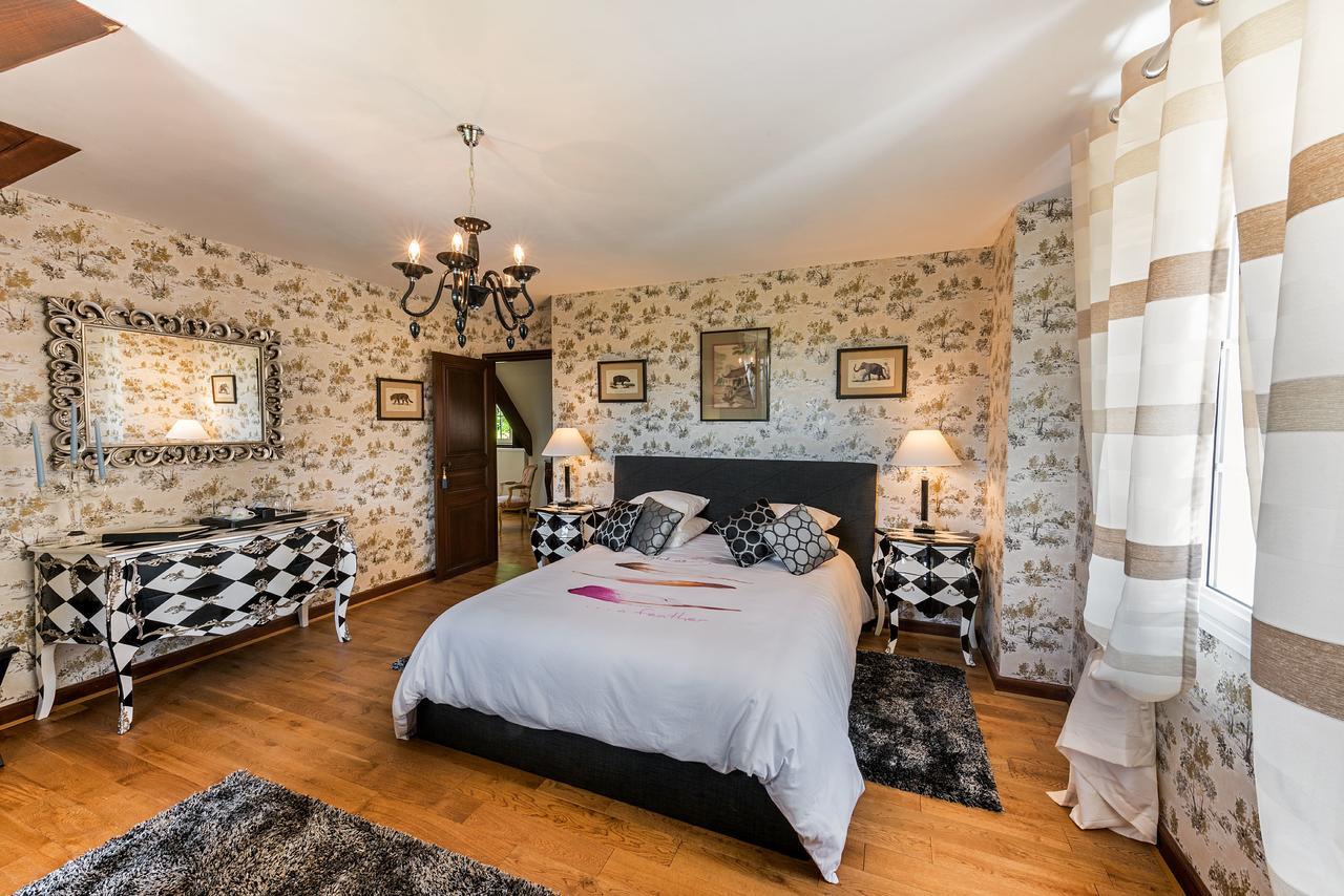 Domaine Du Bois Des Anges Bed & Breakfast Germigny-l'Eveque Екстериор снимка