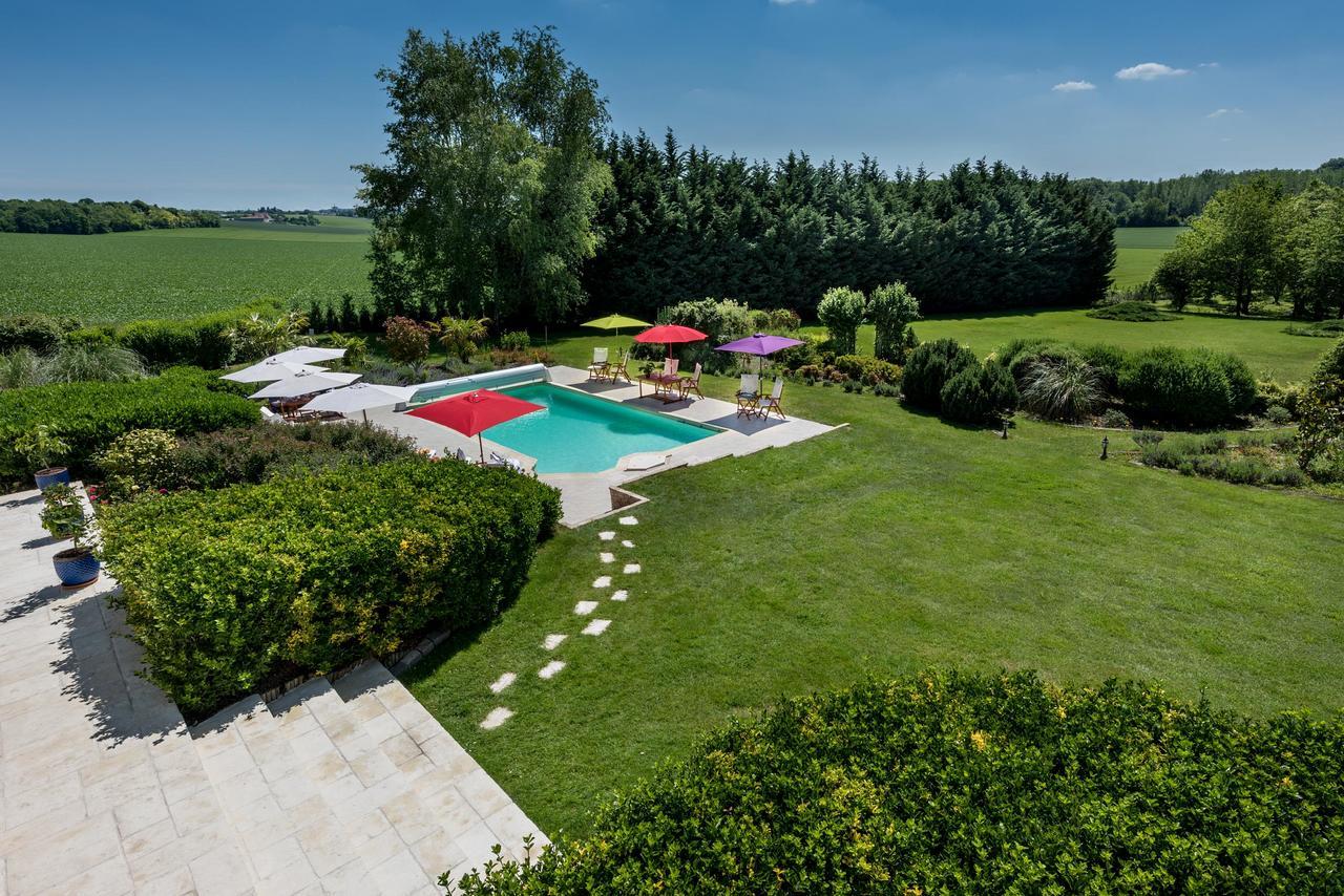 Domaine Du Bois Des Anges Bed & Breakfast Germigny-l'Eveque Екстериор снимка
