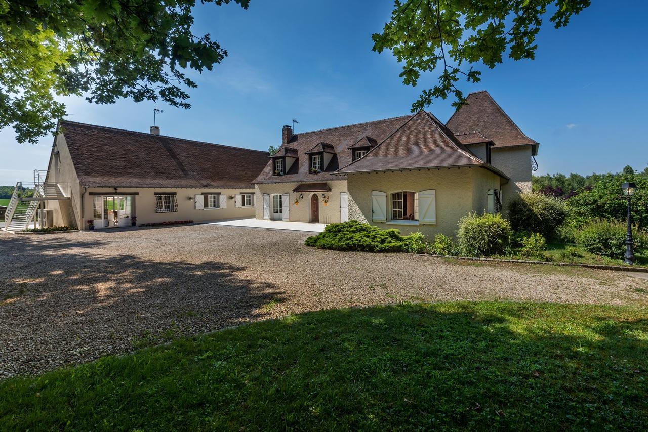 Domaine Du Bois Des Anges Bed & Breakfast Germigny-l'Eveque Екстериор снимка