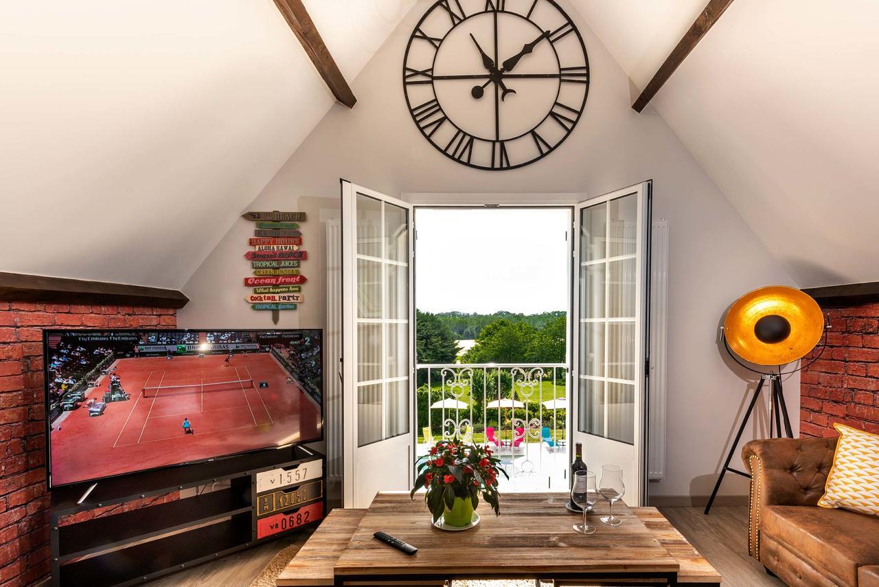 Domaine Du Bois Des Anges Bed & Breakfast Germigny-l'Eveque Екстериор снимка